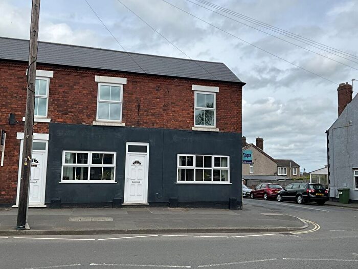 3 Bedroom End Of Terrace House For Sale In Nottingham Road, Alfreton, DE55