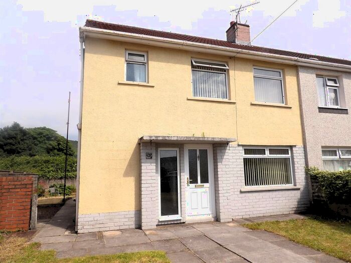 3 Bedroom Semi-Detached House To Rent In Southdown View, Port Talbot, SA12
