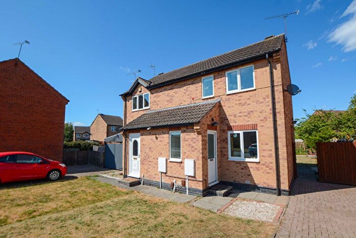 2 Bedroom Semi-detached House For Sale In Ervins Lock Road, South Wigston, Leicester, LE18