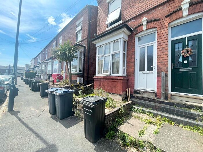 1 Bedroom Flat To Rent In Lea House Road, Stirchley, B30