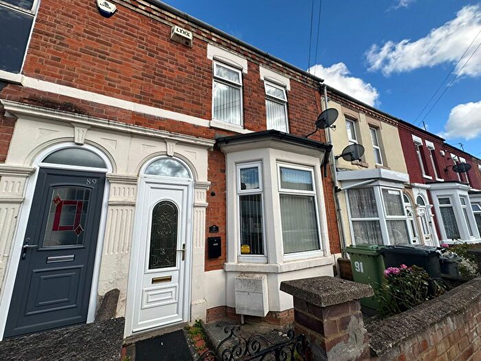 3 Bedroom Property To Rent In Alexandra Road, Wellingborough, NN8
