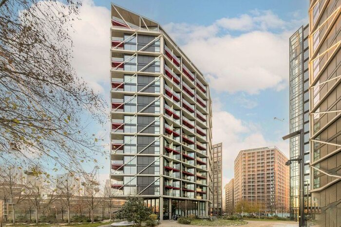 2 Bedroom Flat To Rent In Riverlight Quay, London, SW8