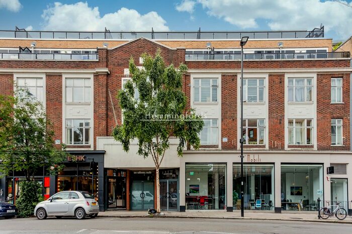 2 Bedroom Flat To Rent In Goswell Road, Clerkenwell, EC1V