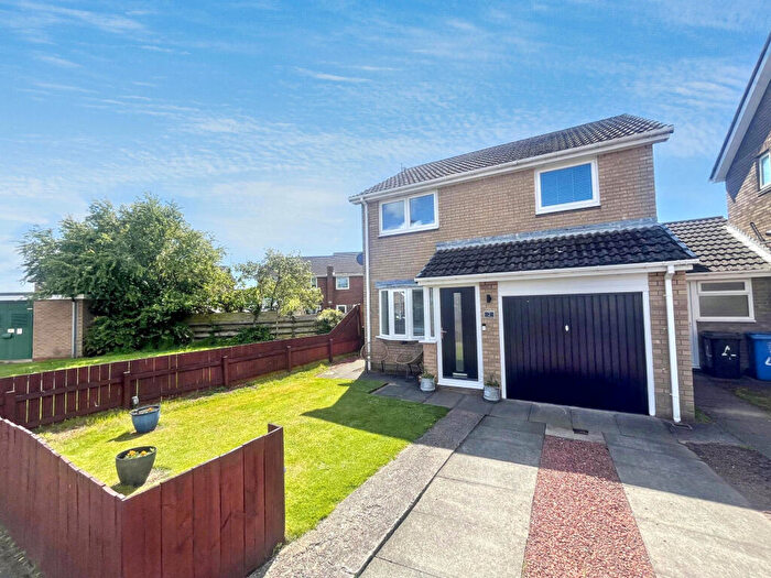 3 Bedroom Detached House For Sale In Warkworth Drive, Pegswood, Morpeth, Northumberland, NE61