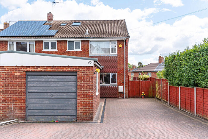 4 Bedroom End Of Terrace House For Sale In Barrow Hill Crescent, Shirehampton, Bristol, BS11