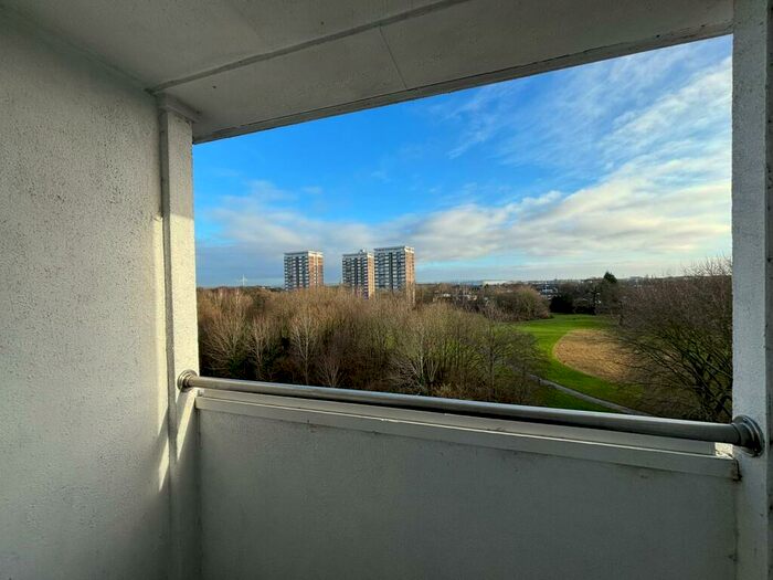 2 Bedroom Apartment To Rent In Roughwood Drive, Liverpool, L33