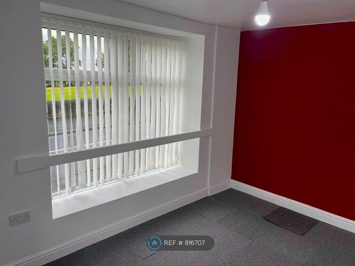 1 Bedroom Flat To Rent In Church Street, Stalybridge, SK15