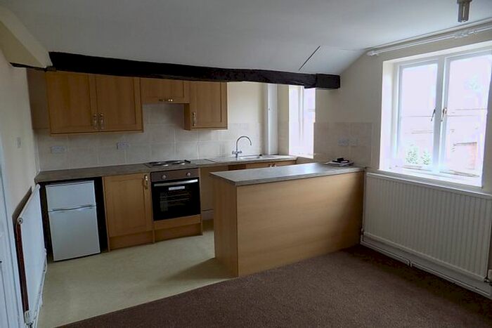 1 Bedroom Flat To Rent In Market Place, Ashbourne, Derbyshire, DE6