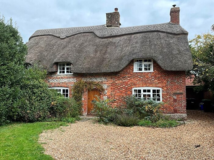 3 Bedroom Cottage To Rent In Martin, Fordingbridge, Hampshire, SP6