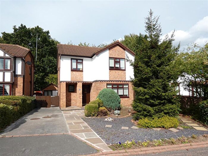 4 Bedroom Detached House For Sale In Newbury Close, Huyton, Liverpool, L36