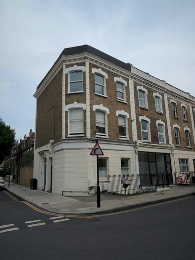 1 Bedroom Flat For Sale In Nevill Road, London, N16