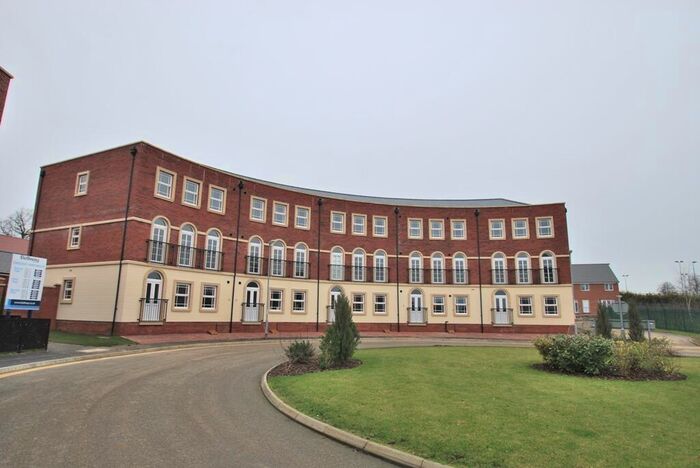 2 Bedroom Flat To Rent In Oak Grove, Northampton, NN3