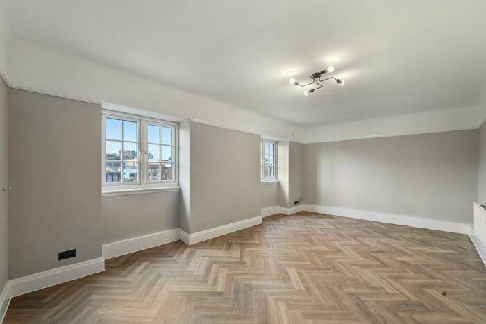 1 Bedroom Flat To Rent In Richmond Hill, Bournemouth, BH2