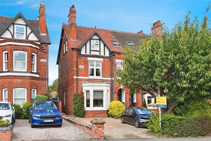 5 Bedroom Town House For Sale In Tamworth Road, Ashby-De-La-Zouch, Leicestershire, LE65