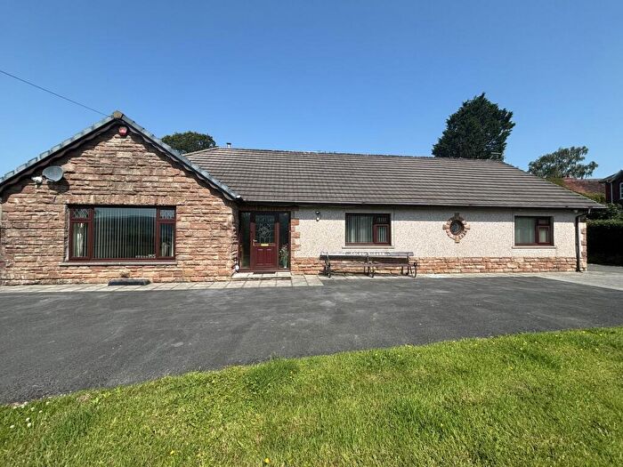 5 Bedroom Detached House For Sale In Manordeilo, Llandeilo, Carmarthenshire., SA19