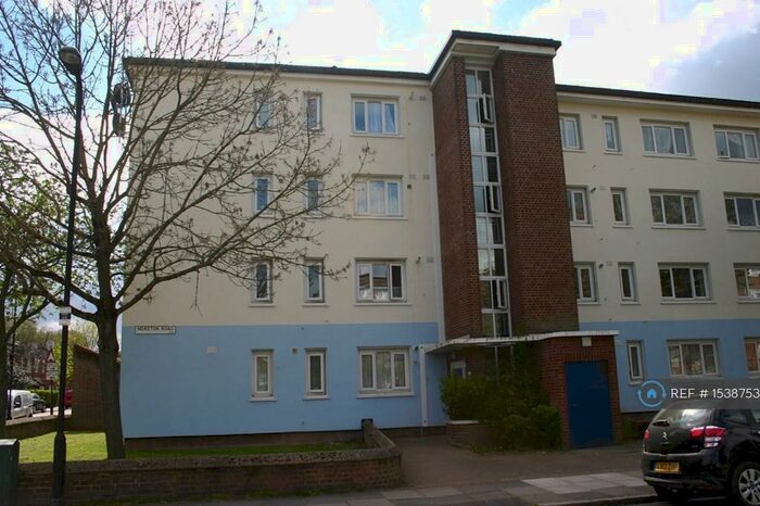 3 Bedroom Flat To Rent In Moreton Road, London, N15