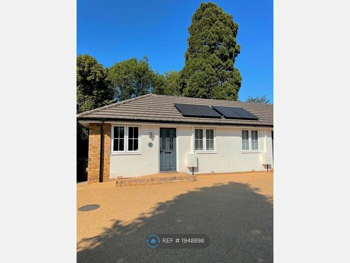 1 Bedroom Bungalow To Rent In Maltese Road, Chelmsford, CM1