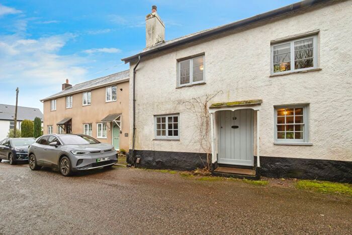 2 Bedroom Semi-Detached House For Sale In Yon Street, Kingskerswell, Newton Abbot, Devon, TQ12