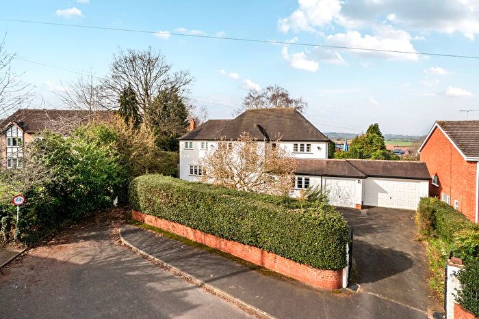 4 Bedroom Detached House For Sale In Torun House, Manor Avenue, Kidderminster, DY11