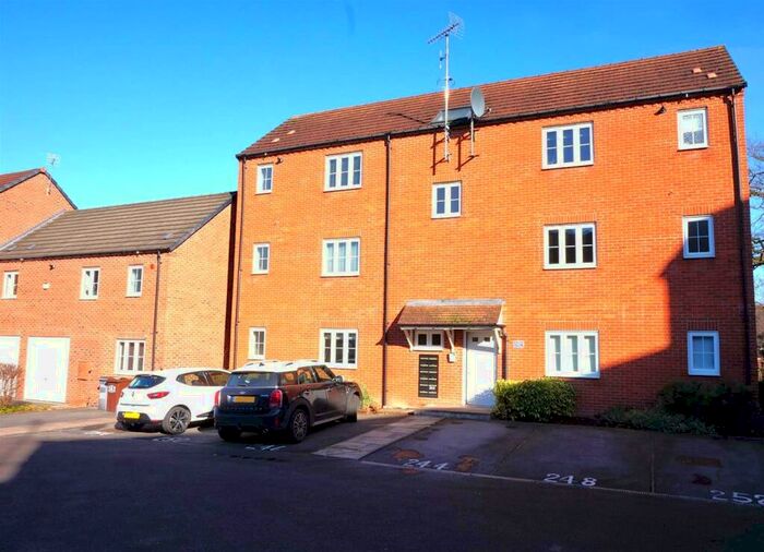 1 Bedroom Apartment To Rent In Wharf Lane, Solihull, B91