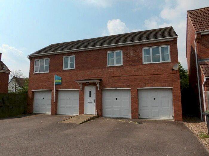 2 Bedroom Maisonette To Rent In Elder Close, Lincoln, Lincs, LN6