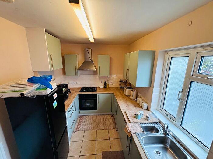 3 Bedroom Terraced House To Rent In Prince Regent Lane, London, E16