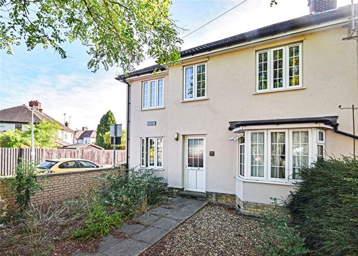 2 Bedroom Flat To Rent In Mowbray Road, Cambridge, CB1