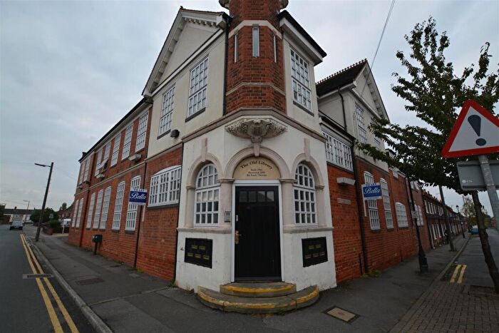 1 Bedroom Apartment To Rent In Cottage Beck Road, Scunthorpe, DN16