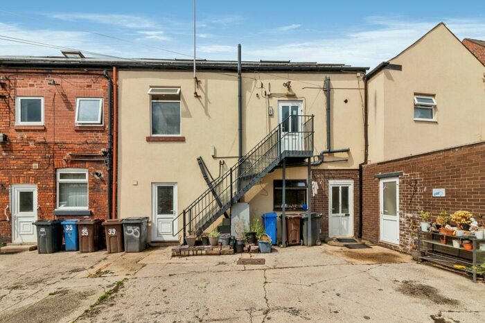 1 Bedroom Apartment To Rent In Holme Lane, Sheffield, South Yorkshire, S6