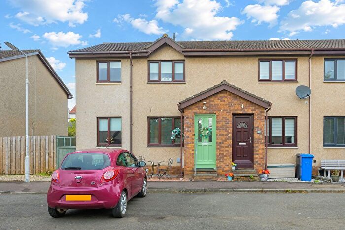 4 Bedroom End Of Terrace House For Sale In Rose Gardens, Cairneyhill, KY12