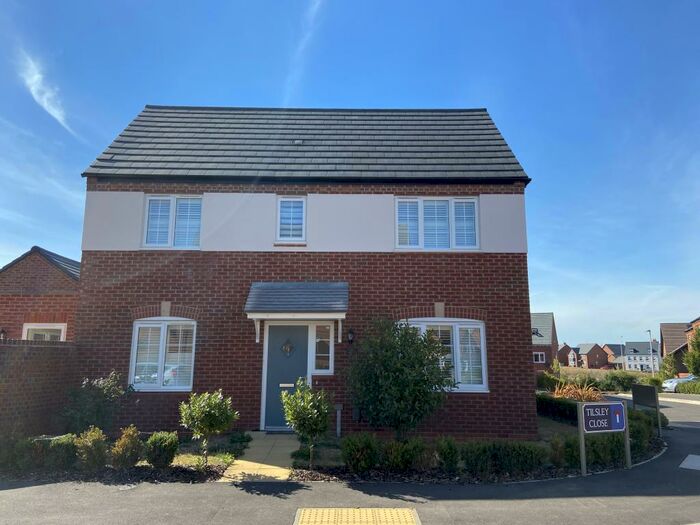 3 Bedroom House To Rent In Tilsley Close, Heathcote Park, Warwick, CV34