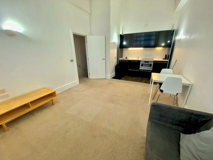 2 Bedroom Apartment To Rent In Brindley House, Newhall Street, Birmingham, B3