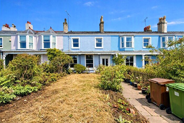 3 Bedroom Terraced House For Sale In Marine Crescent, Waterloo, L22