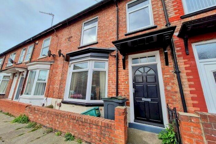 2 Bedroom Terraced House To Rent In Belvedere Road, Darlington, DL1