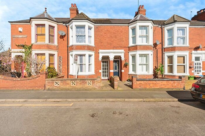 3 Bedroom Terraced House For Sale In Western Road, Wolverton, Milton Keynes, MK12