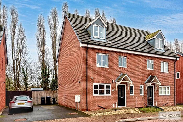 4 Bedroom Semi Detached House For Sale In Electric Way, Tyseley, B11