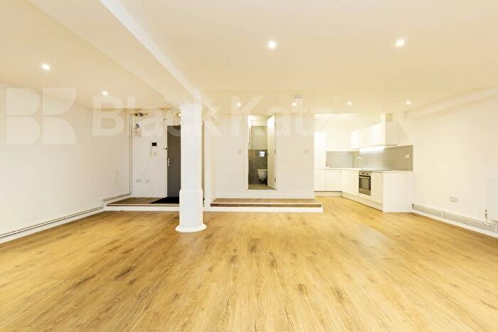 Studio To Rent In Springfield House Lofts - Tyssen Street, Dalston, E8