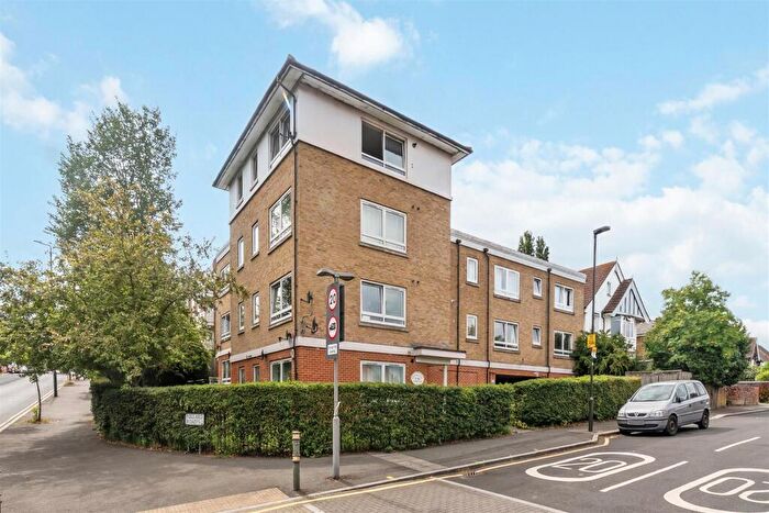 2 Bedroom Flat To Rent In Pollard Road, Morden, SM4
