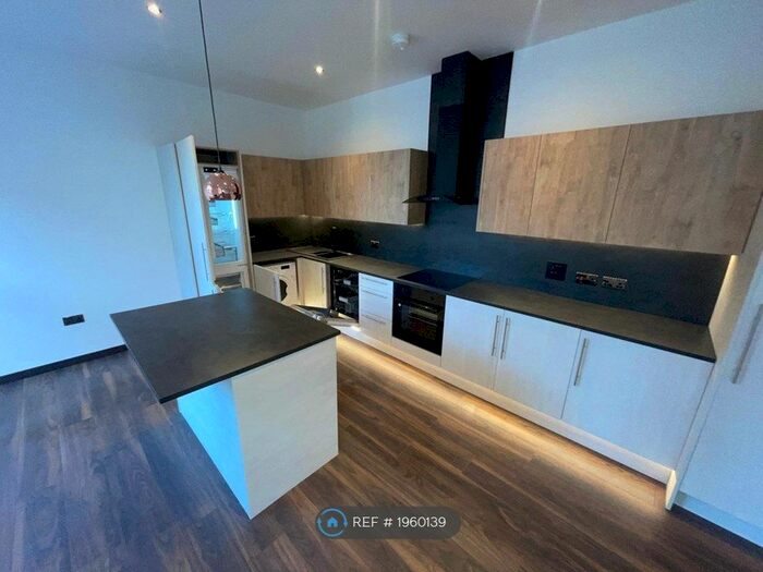 2 Bedroom Flat To Rent In Silvester Street, Hull, HU1