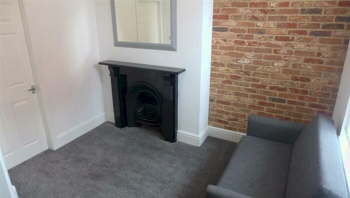 1 Bedroom Apartment To Rent In Lower Holyhead Road, City Centre, Coventry, West Midlands, CV1