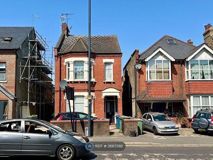 2 Bedroom Flat To Rent In Bessborough Road, Harrow, HA1