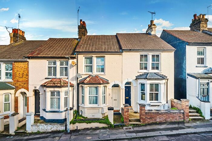 3 Bedroom Terraced House For Sale In Clive Road, Rochester, Kent., ME1
