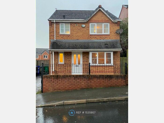 3 Bedroom Detached House To Rent In Olanyian Drive, Manchester, M8