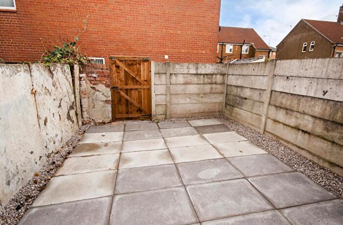 2 Bedroom House To Rent In Sumner Street, Atherton, Manchester, M46