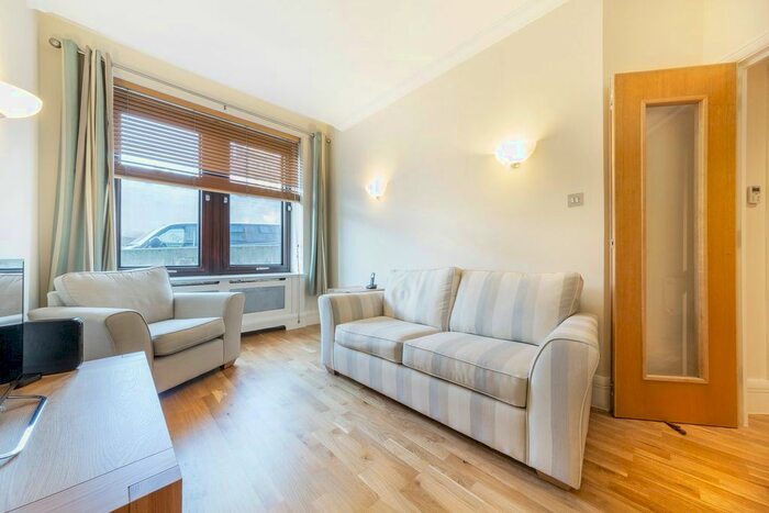 1 Bedroom Flat To Rent In Whitehouse Apartments, Belvedere Road, Southbank, London, SE1