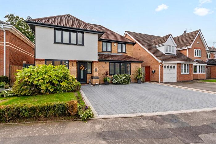 5 Bedroom Detached House For Sale In Denton Croft, Dorridge, B93