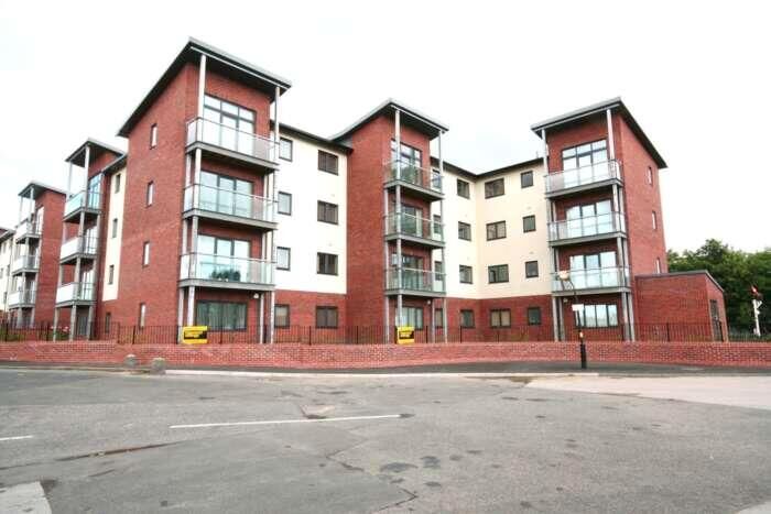 2 Bedroom Apartment To Rent In Prescot, Prescot, L34