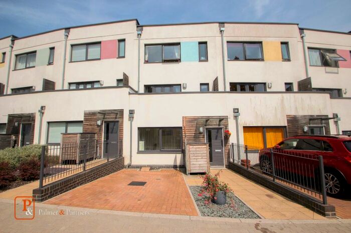 3 Bedroom House To Rent In Jade Gardens, Colchester, Essex, CO4