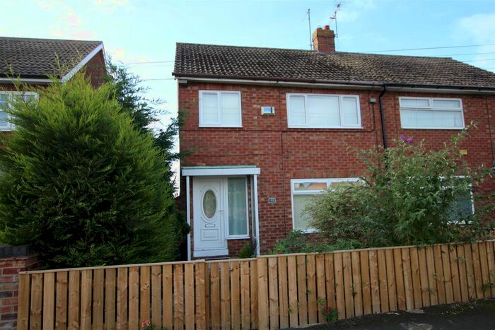 3 Bedroom Property To Rent In Galfrid Road, Bilton, Hull, HU11