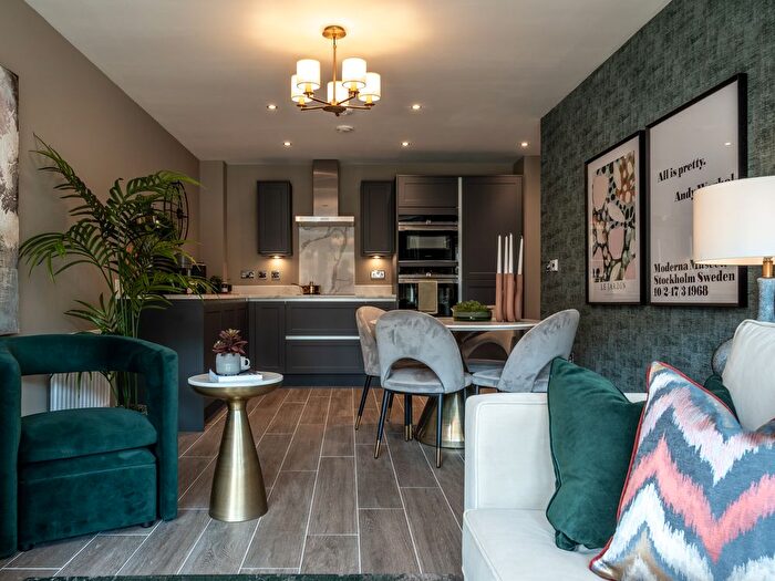 2 Bedroom Flat For Sale In "Chestnut Court Apartment Type A" At Ewing Gardens, Basildon, SS16